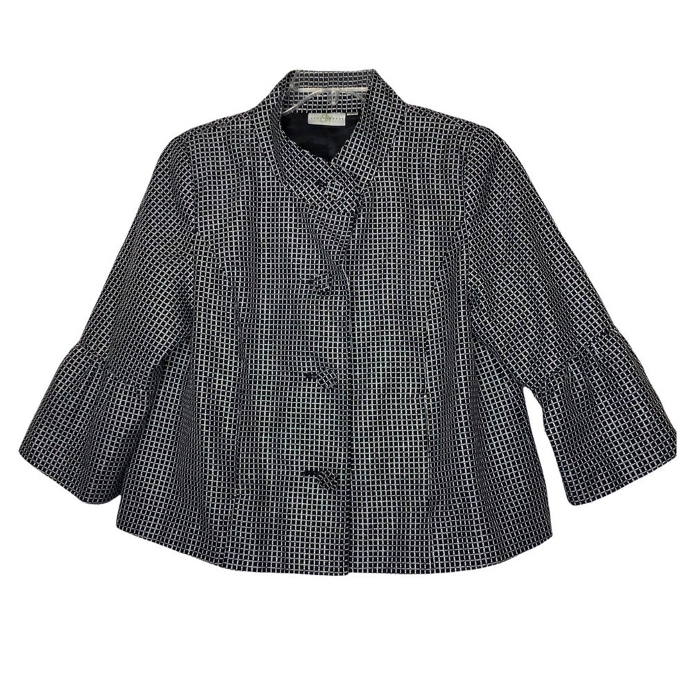 Studio WORKS Black, White & Silver Bell Sleeve Button Front Blazer - Size Large - Picture 3 of 6